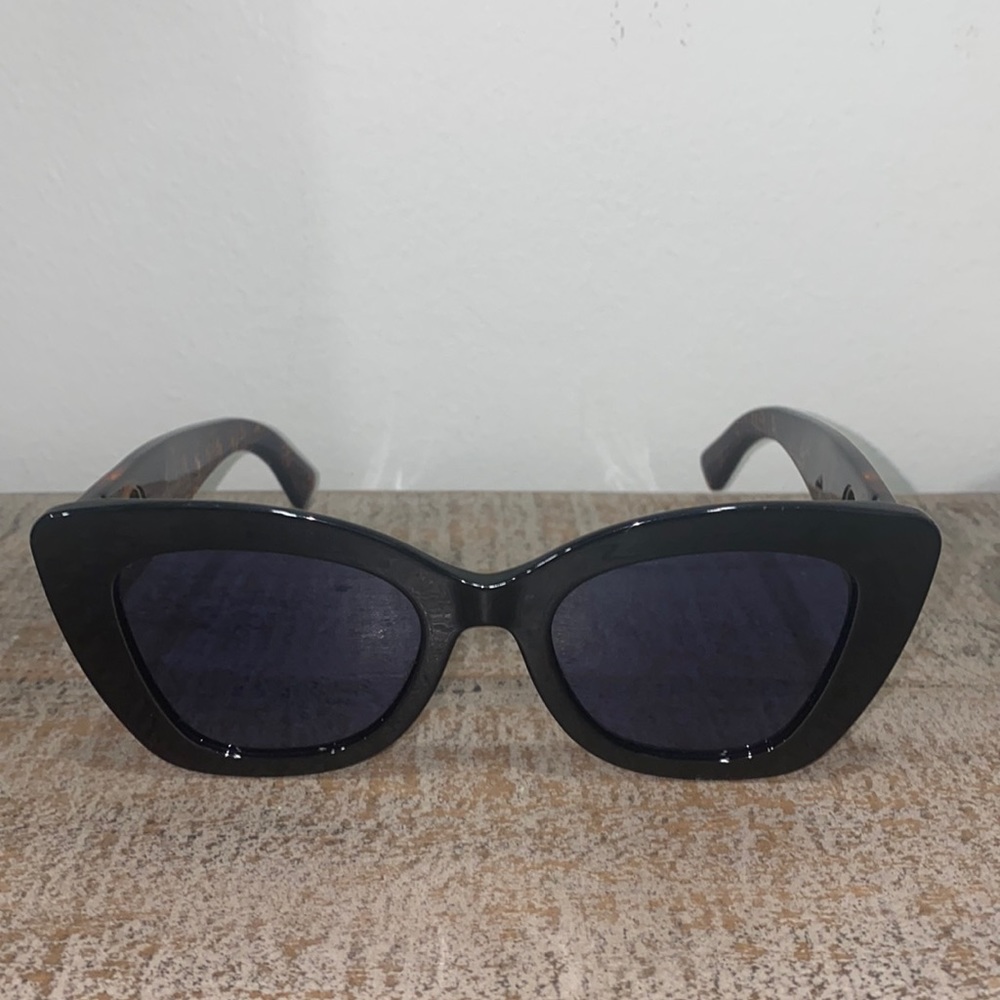 Fendi Women’s Black/Havana Butterfly Sunglasses